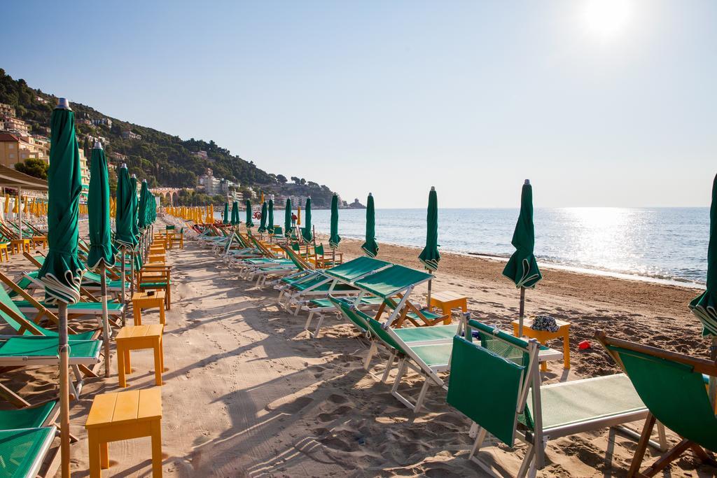 Hotel Beau Sejour Alassio Zewnętrze zdjęcie
