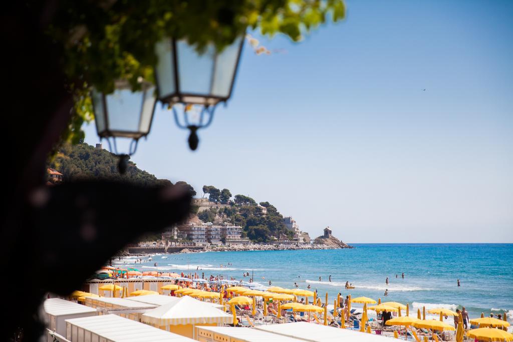 Hotel Beau Sejour Alassio Zewnętrze zdjęcie